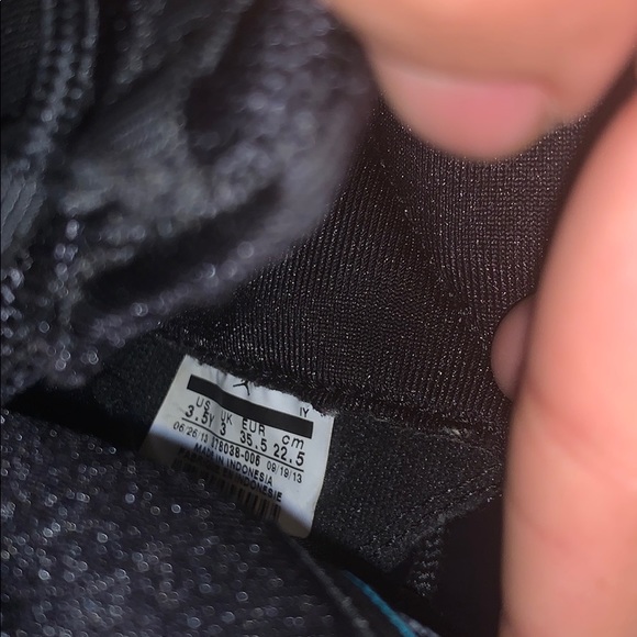 Gamma blue 11’s Jordan’s - Picture 3 of 4